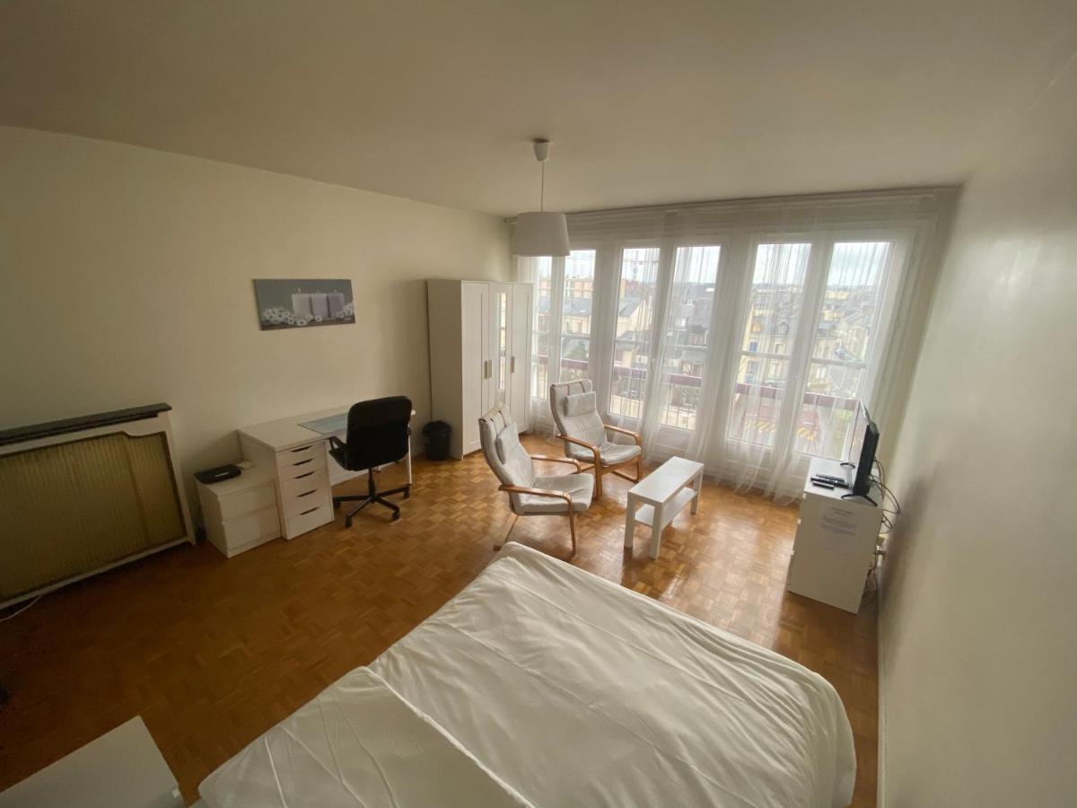 Chambre Deluxe Ле-Ман Екстер'єр фото